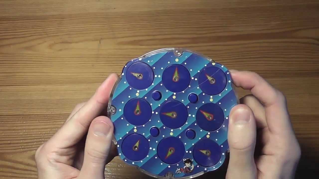 Så här löser du en Rubik's clock!