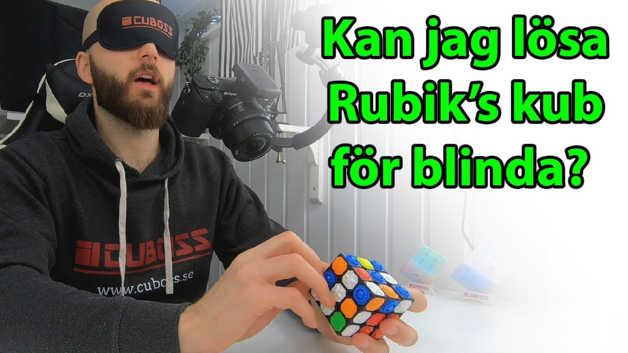 Försöker lösa Rubik's kub utan att titta på blandningen!